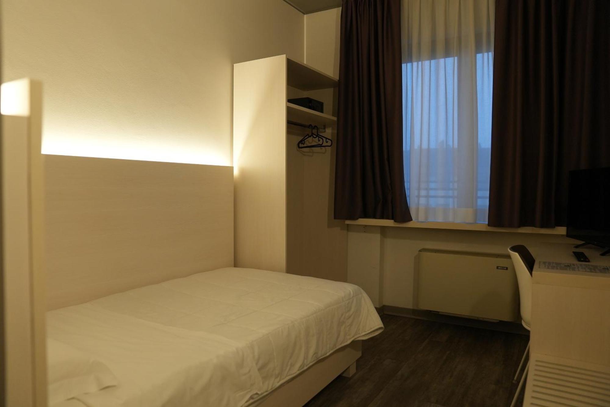 Hotel Albatros Местре Экстерьер фото