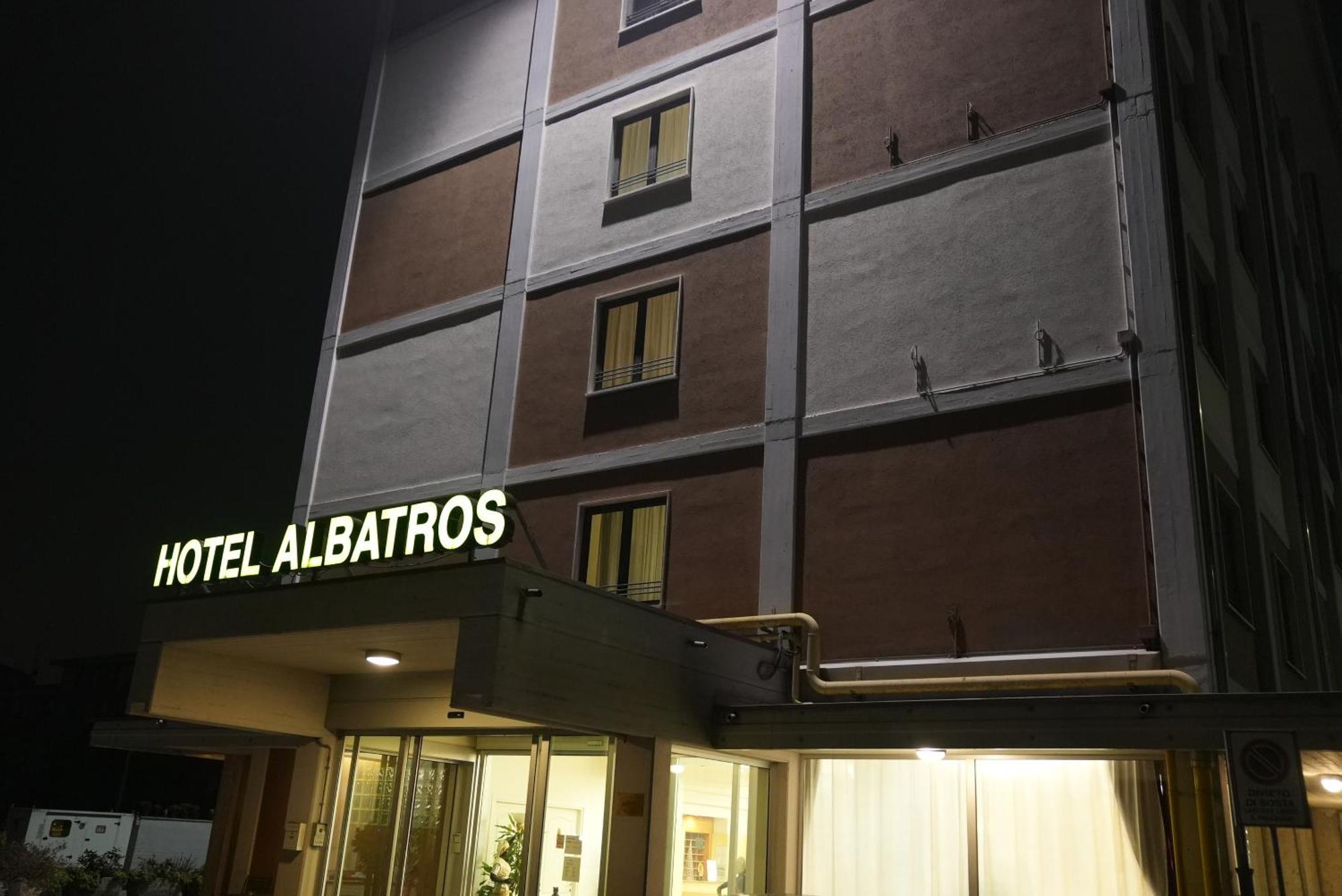 Hotel Albatros Местре Экстерьер фото
