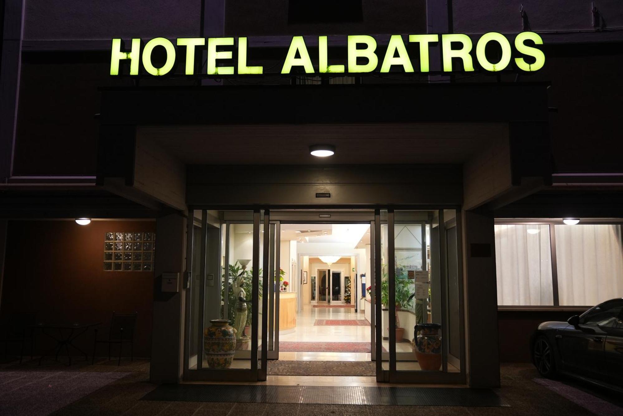 Hotel Albatros Местре Экстерьер фото