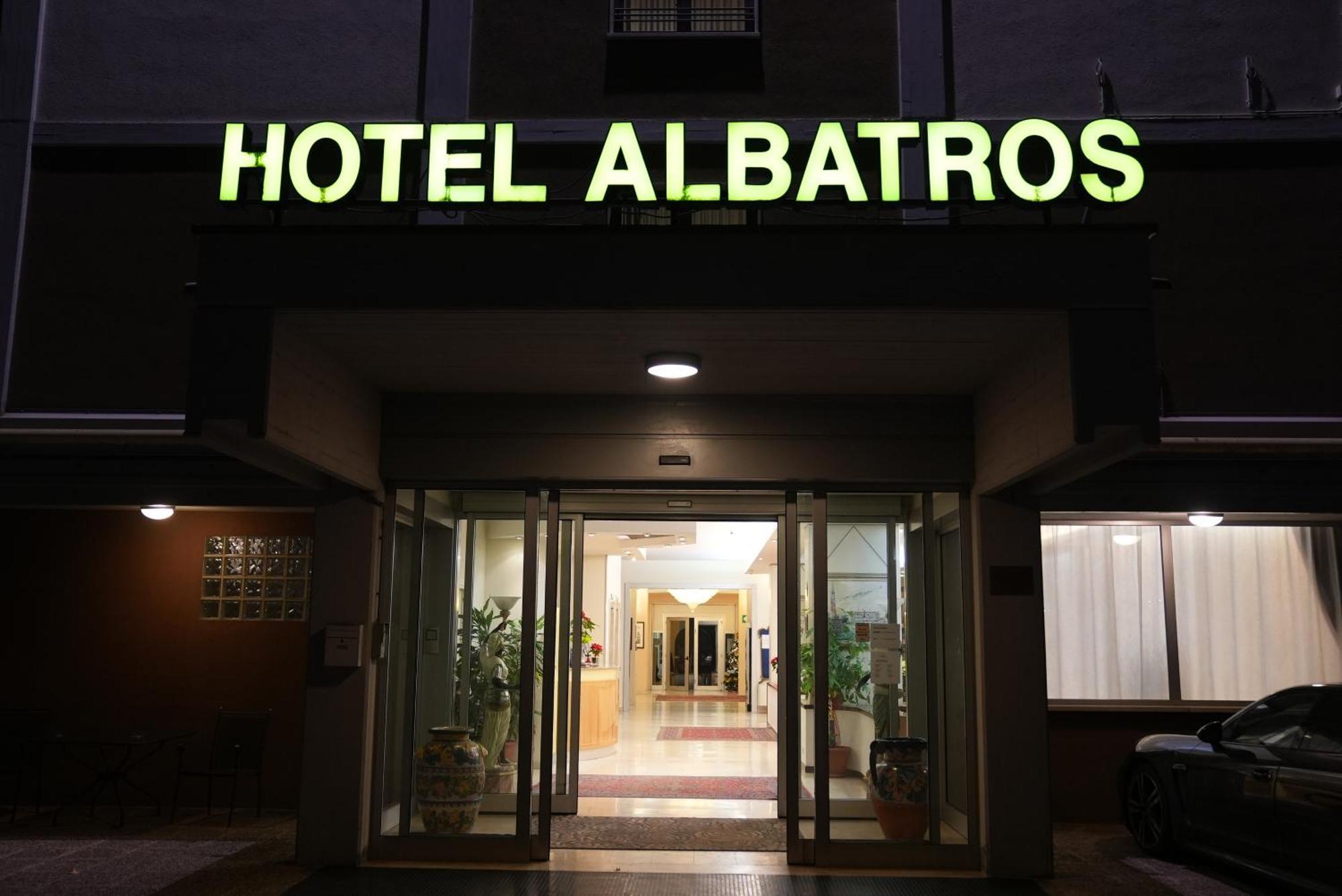 Hotel Albatros Местре Экстерьер фото