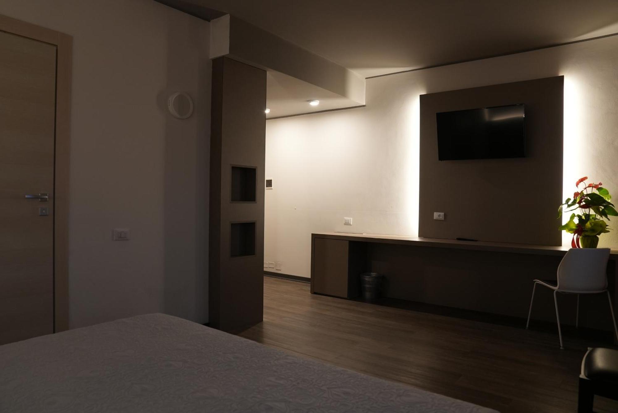 Hotel Albatros Местре Экстерьер фото