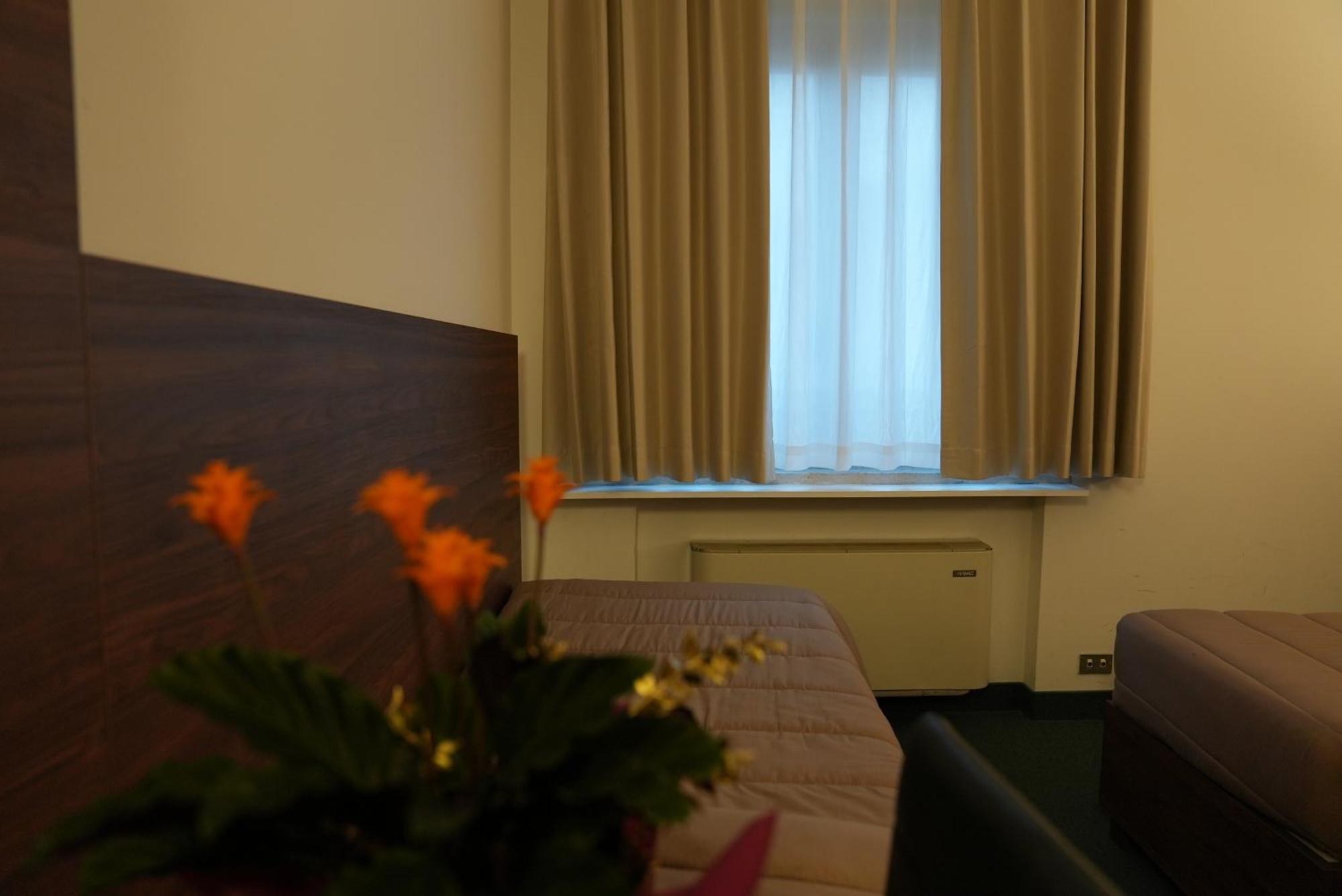 Hotel Albatros Местре Экстерьер фото