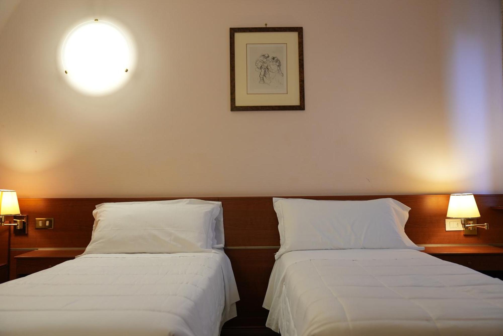 Hotel Albatros Местре Экстерьер фото