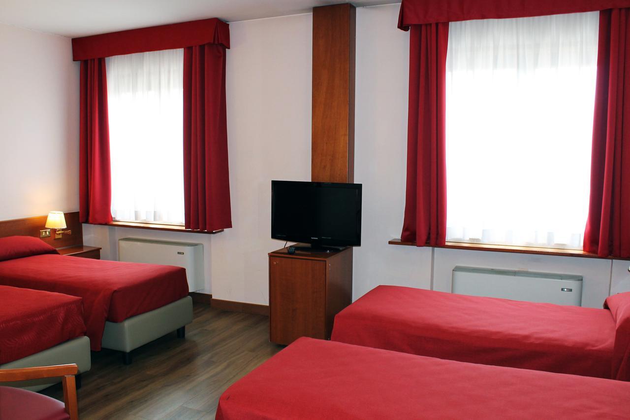 Hotel Albatros Местре Экстерьер фото